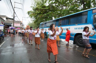 geleneksel Budist Festival - ngan duan sib
