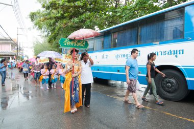 geleneksel Budist Festival - ngan duan sib