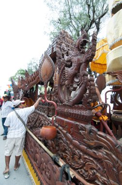 geleneksel Budist Festival - ngan duan sib
