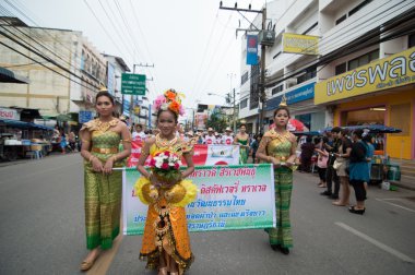 geleneksel Budist Festival - ngan duan sib
