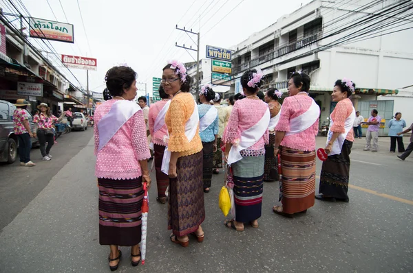 Traditionelles buddhistisches Fest - ngan duan sib — Stockfoto