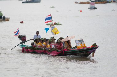 geleneksel Budist Festival - ngan duan sib
