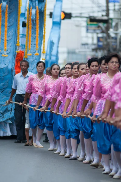 传统的佛教节日 — — 颜段同胞 — 图库照片