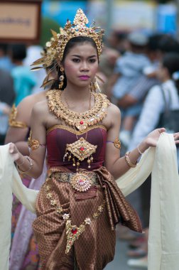 geleneksel Budist Festival - ngan duan sib