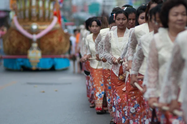 Traditionele boeddhistische festival - ngan duan sib — Stockfoto