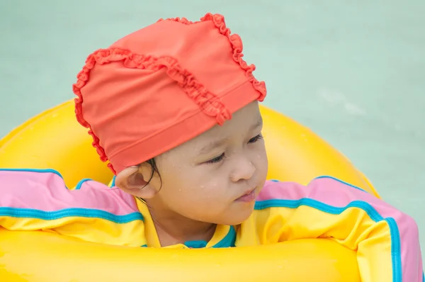 Lindo asiático niño —  Fotos de Stock