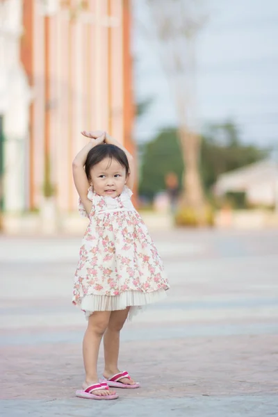 Asiatisches Mädchen — Stockfoto