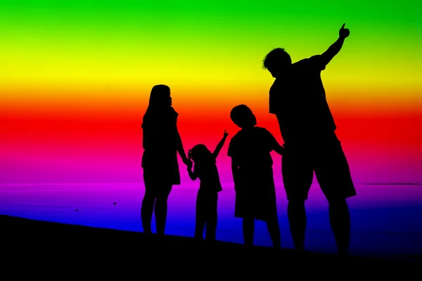 Familie am Strand — Stockfoto