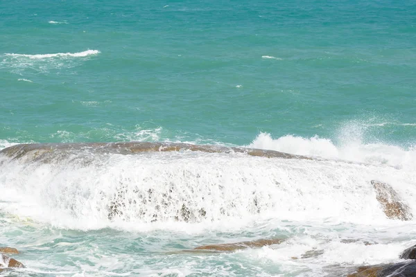 Бризок морської хвилі — стокове фото