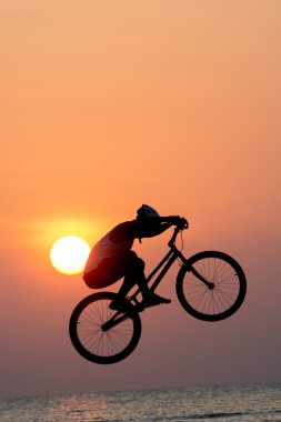 BMX sürücüsü