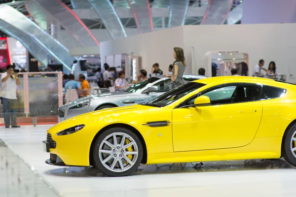 Aston martin на выставке — стоковое фото