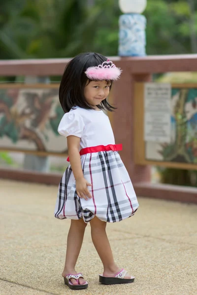 Bonito ásia menina — Fotografia de Stock