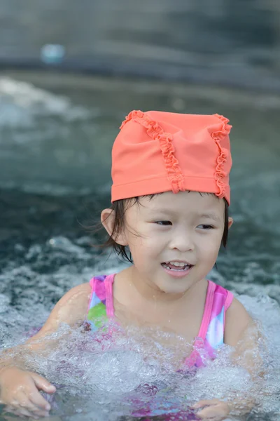 Asian girl in swimming suit — Stock Photo, Image