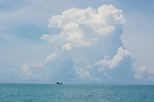 Nubes blancas —  Fotos de Stock