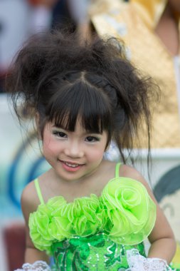 Çocuklar spor geçidi