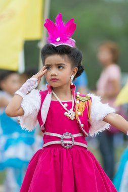 Çocuklar spor geçidi