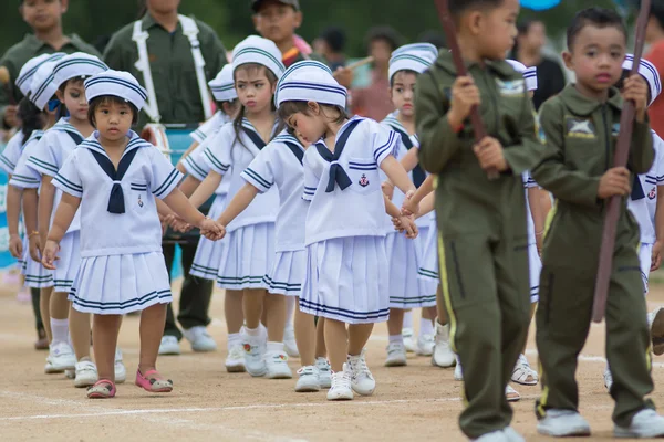 Desfile de desporto infantil — Fotografia de Stock