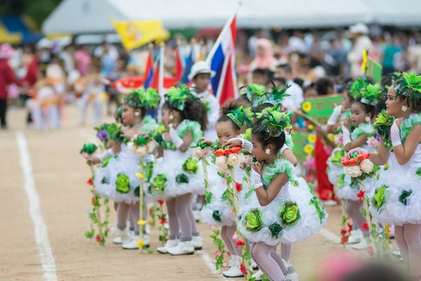 Sportsparade for barn – stockfoto