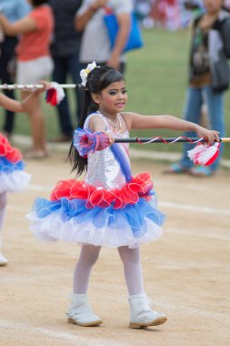 Çocuklar spor geçidi