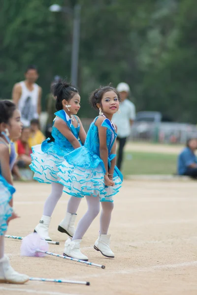 Défilé sportif enfants — Photo