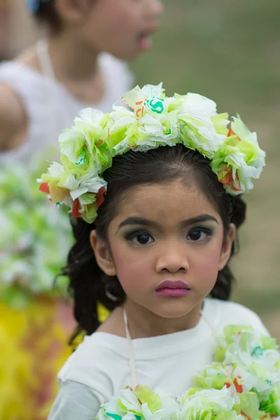 Thaise studenten tijdens sport parade 2014 — Stockfoto