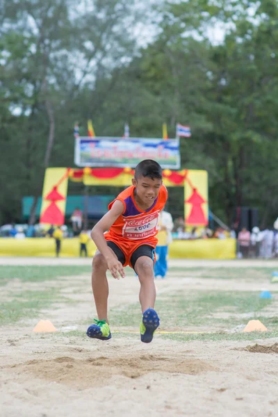 Étudiants thaïlandais pendant le défilé sportif 2014 — Photo