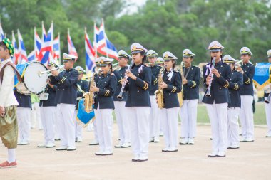 Çocuklar spor geçit töreni sırasında