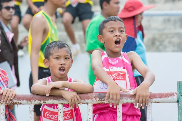 Thailändska studenter under sport parad 2014 — Stockfoto