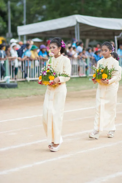 Kinderen tijdens sport parade — Stockfoto