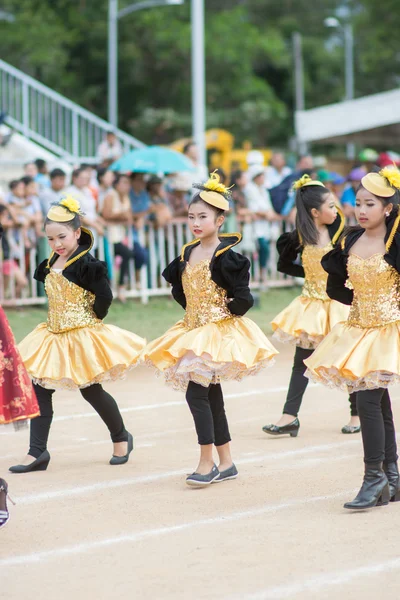 Kinderen tijdens sport parade — Stockfoto