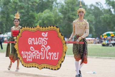 Çocuklar spor geçit töreni sırasında