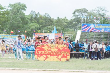 Çocuklar spor geçidi