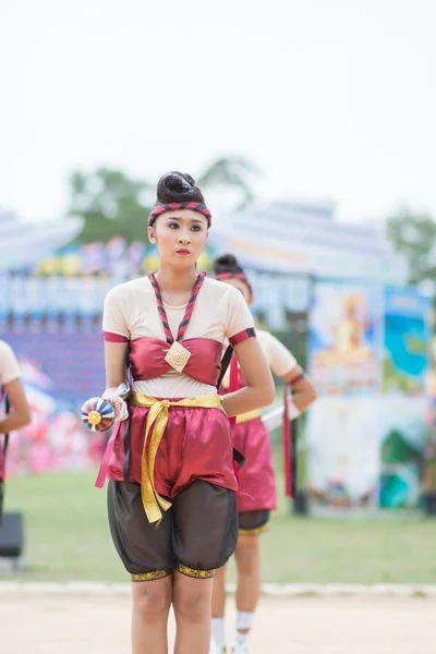 Niños durante el desfile deportivo — Foto de Stock