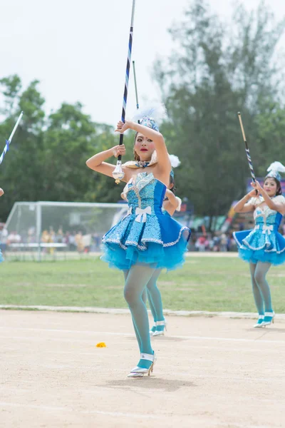 Kinderen tijdens sport parade — Stockfoto