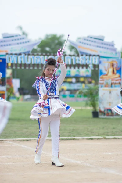 Bambini durante la sfilata sportiva — Foto Stock