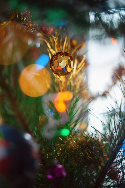 Christmas Tree Decorations Blurred Background Garland Lights Background — Fotografia de Stock