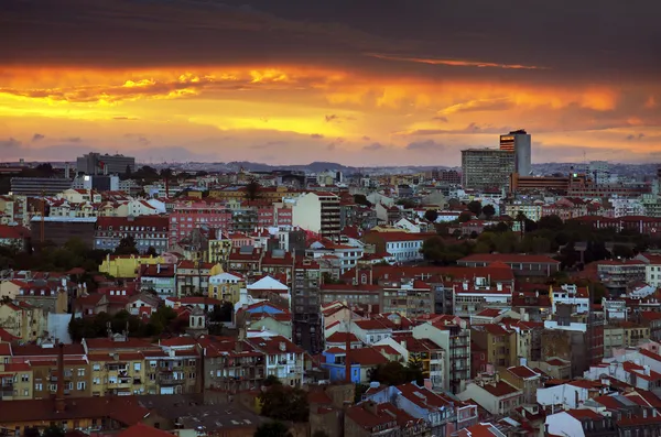 Lissabon vid solnedgången — Stockfoto