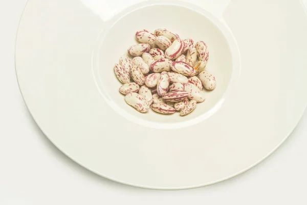Pinto Beans Deep White Plate White Background Top View — Foto Stock