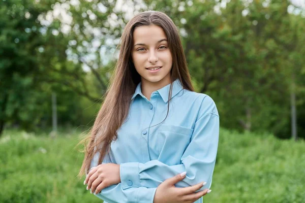 Portrait of a girl (8 years) – License image – 70055801 ❘ lookphotos