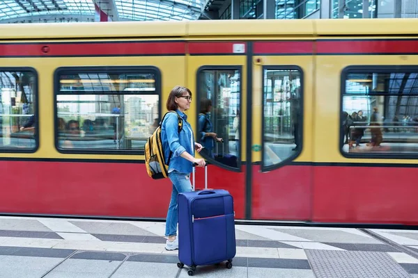 Woman Backpack Suitcase Railway Station Female Passenger Luggage Platform Background — Φωτογραφία Αρχείου
