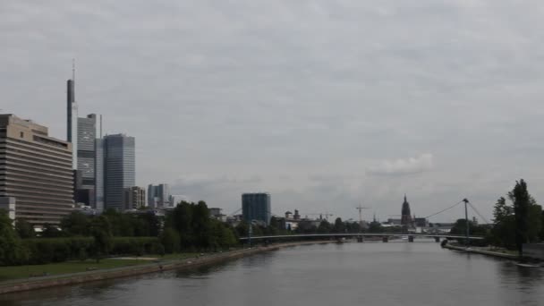 Bankenviertel in Frankfurt am Main in deutschland — Stockvideo