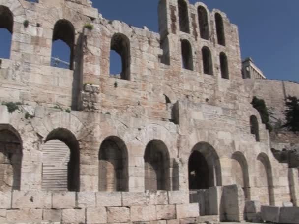 Odeion van Herodes atticus op de Akropolis in Athene, Griekenland — Stockvideo