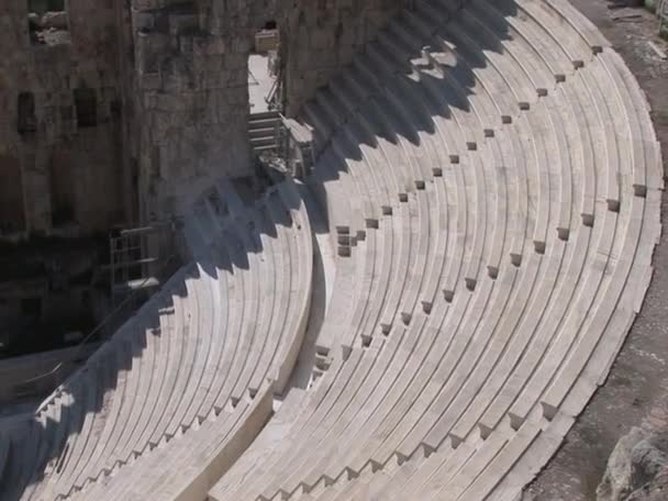 Odeion van Herodes atticus op de Akropolis in Athene, Griekenland — Stockvideo