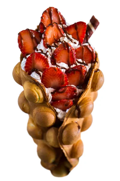 Hong Kong usulü çilekli yumurta waffle 'ı..