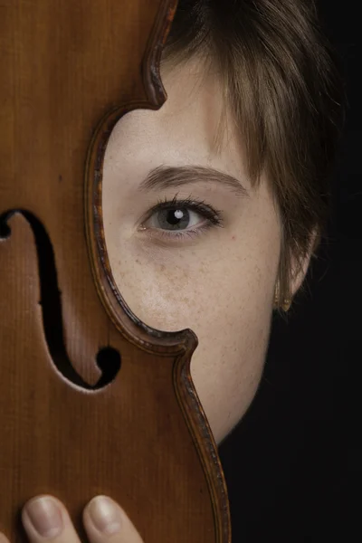 Adolescente Olho Violinista Feminino — Fotografia de Stock