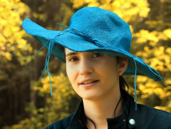 Bajo el sombrero — Foto de Stock