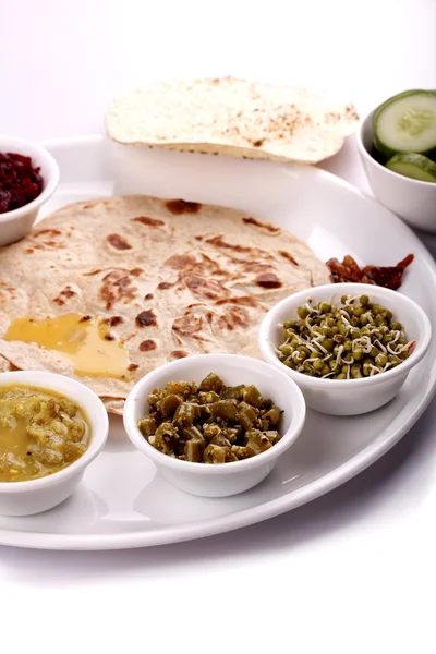 Indyjski lunch - chapatti i curry — Zdjęcie stockowe