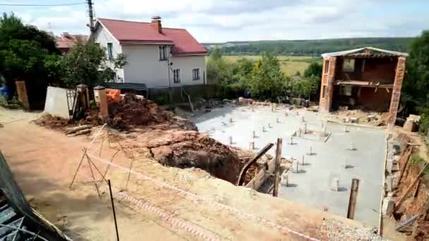 Timelapse Pose Des Fondations Assemblage Bâtiment Dans Village Site Construction — Video