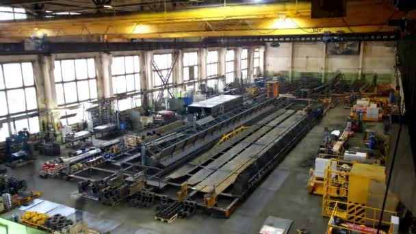 Timelapse Huge Metal Carcasses Welding Transporting Gantry Crane Plant Workshop — Stock Video
