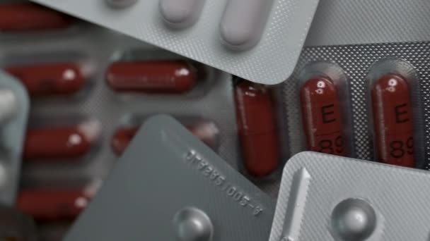Kapslar Blister Blister Med Medicin Tabletter Och Piller Närbild Skytte — Stockvideo